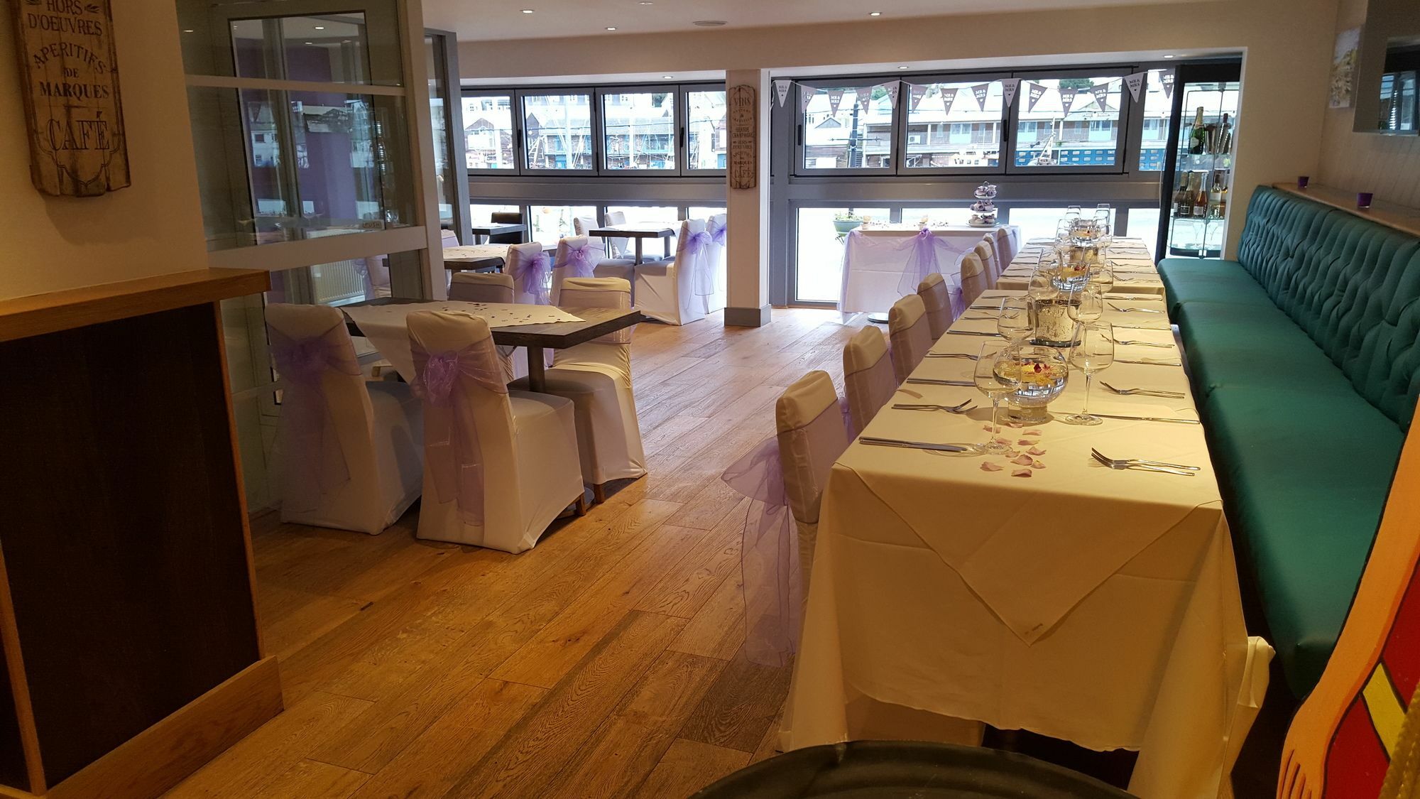 Portbyhan Hotel لوي المظهر الخارجي الصورة
